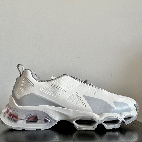 Prada Men's Sneakers - Picture 2 of 4